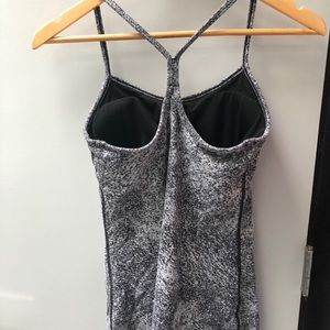 lululemon athletica Tops - Lululemon sz 6 grey racerback tank w/ built in bra lululemon athletica Tops - Lululemon sz 6 grey racerback tank w/ built in bra